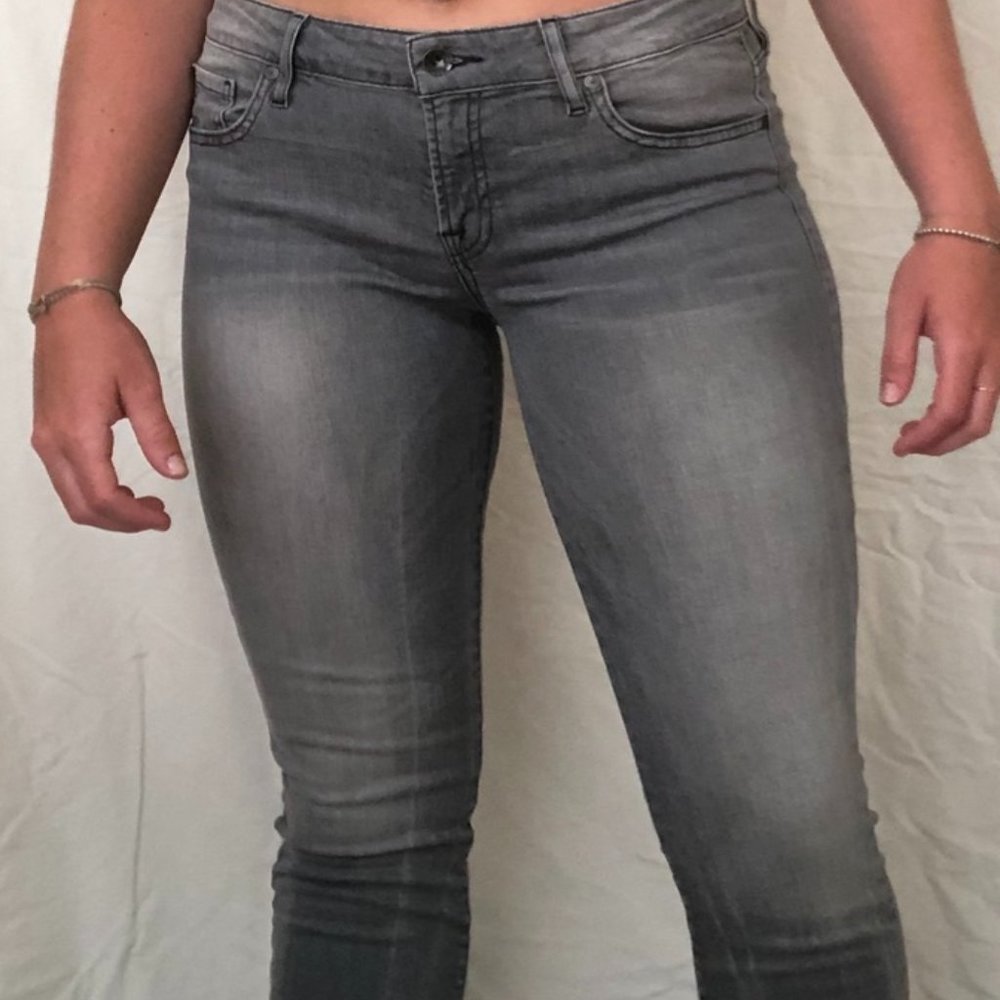 Guess Jeans